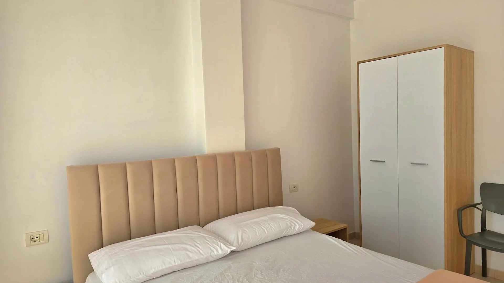 Cozy Apartment Near Sandy Beach Plazhi San Pietro 0*,